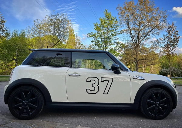 MINI Cooper S cena 32000 przebieg: 165750, rok produkcji 2007 z Warszawa małe 742